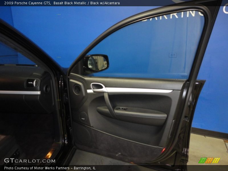 Basalt Black Metallic / Black w/Alcantara 2009 Porsche Cayenne GTS
