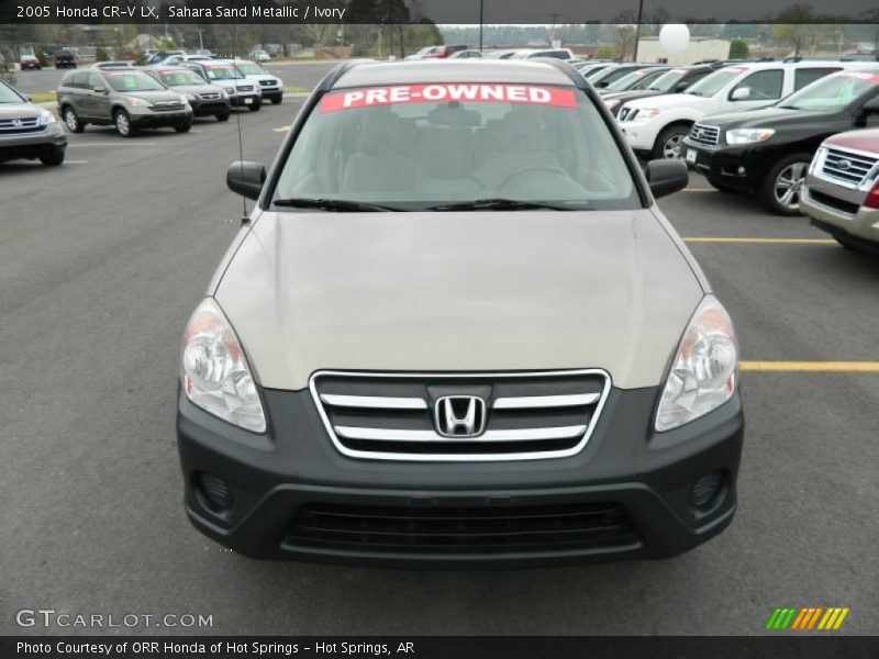 Sahara Sand Metallic / Ivory 2005 Honda CR-V LX