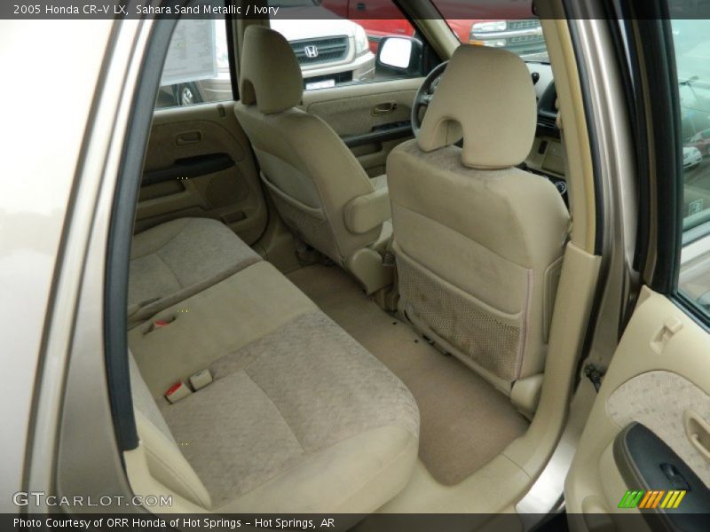 Sahara Sand Metallic / Ivory 2005 Honda CR-V LX