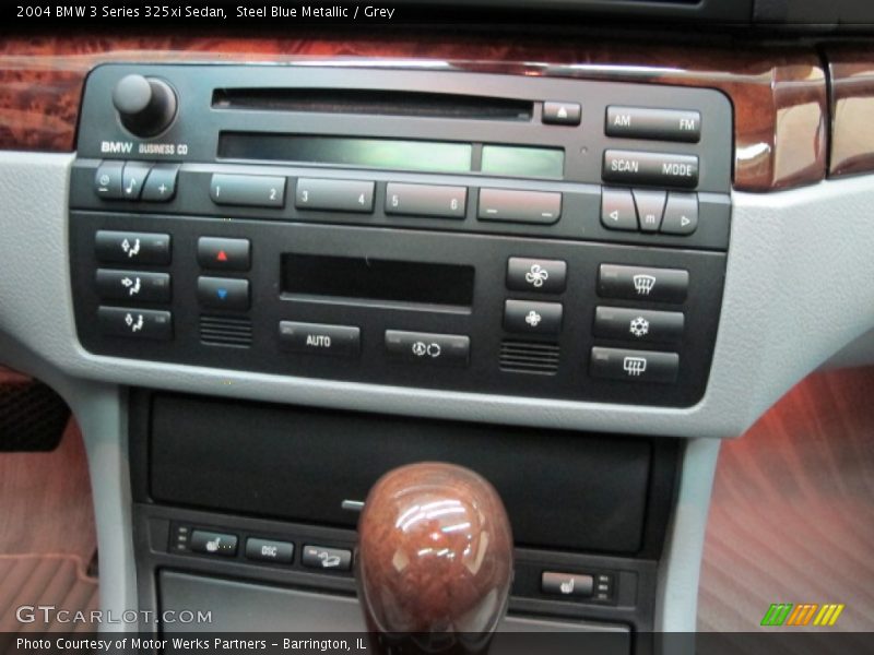 Controls of 2004 3 Series 325xi Sedan