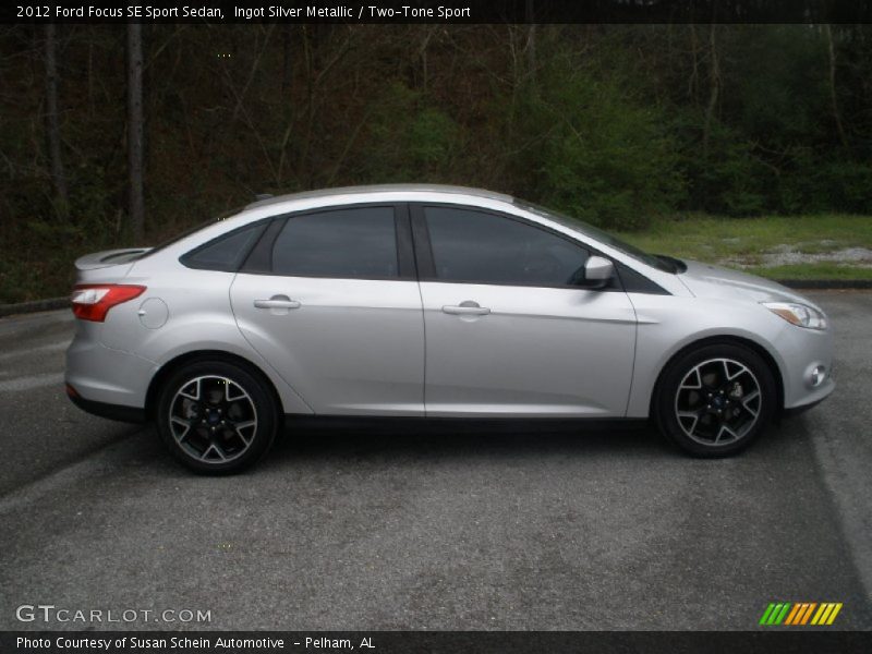 Ingot Silver Metallic / Two-Tone Sport 2012 Ford Focus SE Sport Sedan
