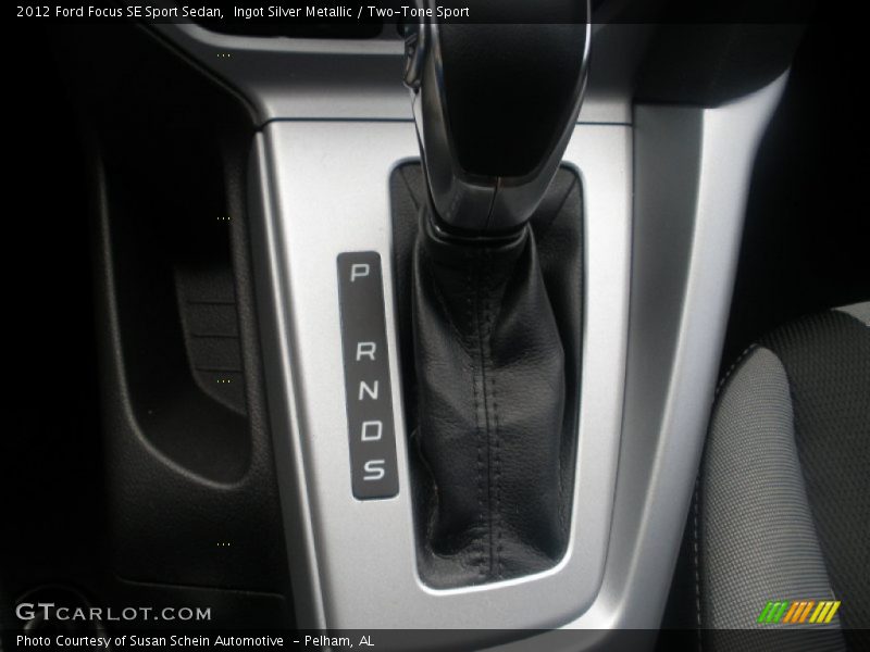 Ingot Silver Metallic / Two-Tone Sport 2012 Ford Focus SE Sport Sedan