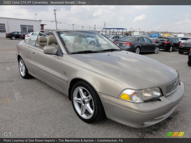 Front 3/4 View of 2002 C70 HT Convertible