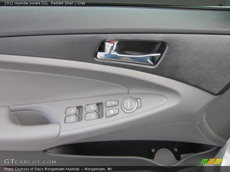 Radiant Silver / Gray 2012 Hyundai Sonata GLS