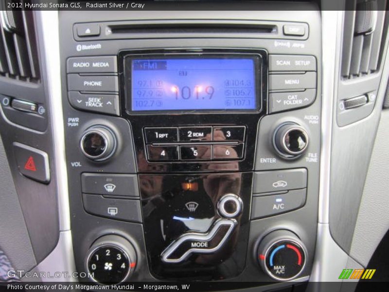 Radiant Silver / Gray 2012 Hyundai Sonata GLS