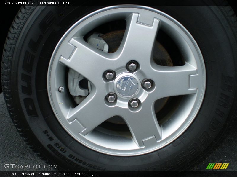 Pearl White / Beige 2007 Suzuki XL7