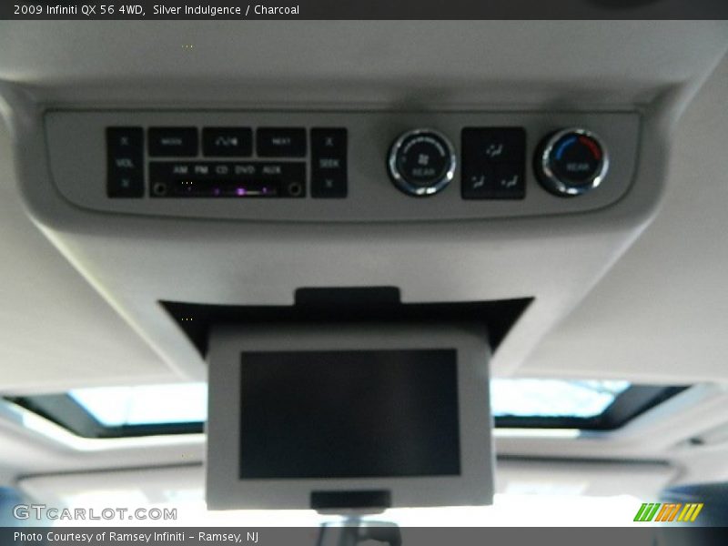 Silver Indulgence / Charcoal 2009 Infiniti QX 56 4WD