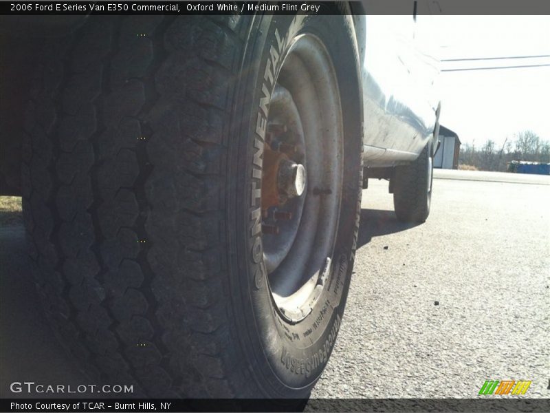 Oxford White / Medium Flint Grey 2006 Ford E Series Van E350 Commercial