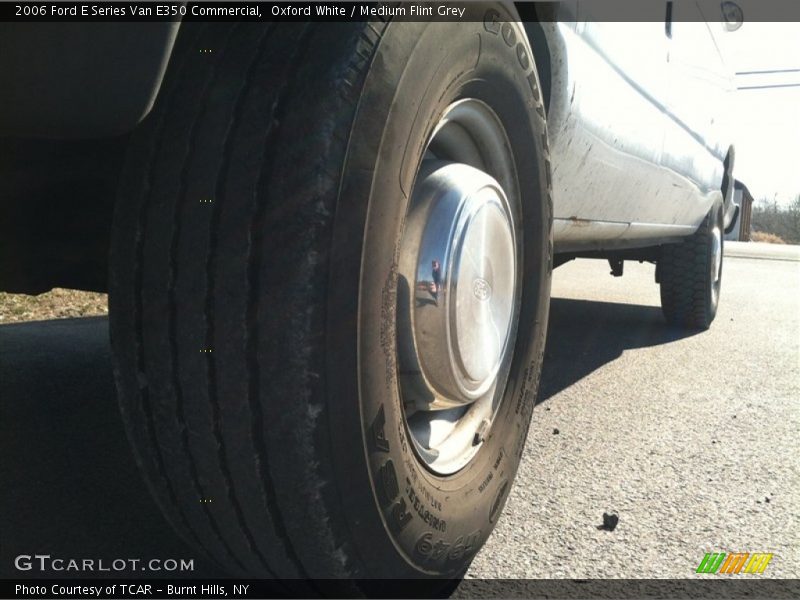 Oxford White / Medium Flint Grey 2006 Ford E Series Van E350 Commercial