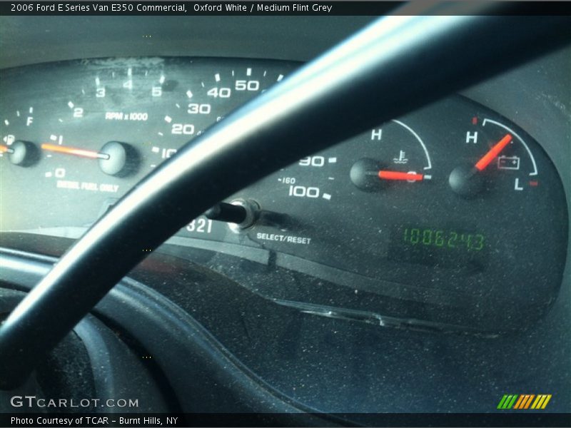 Oxford White / Medium Flint Grey 2006 Ford E Series Van E350 Commercial