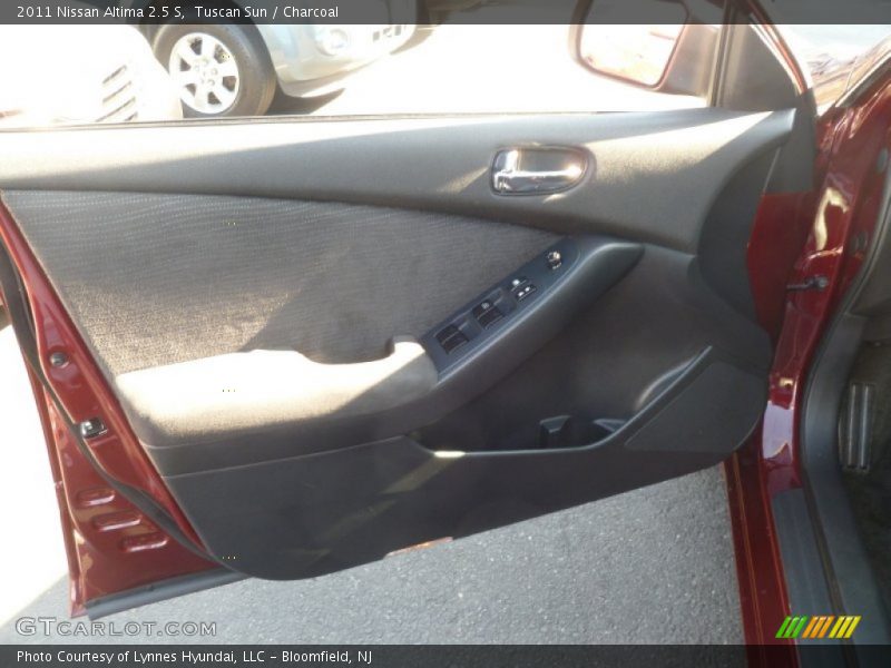 Tuscan Sun / Charcoal 2011 Nissan Altima 2.5 S