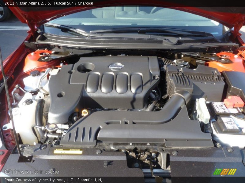 Tuscan Sun / Charcoal 2011 Nissan Altima 2.5 S