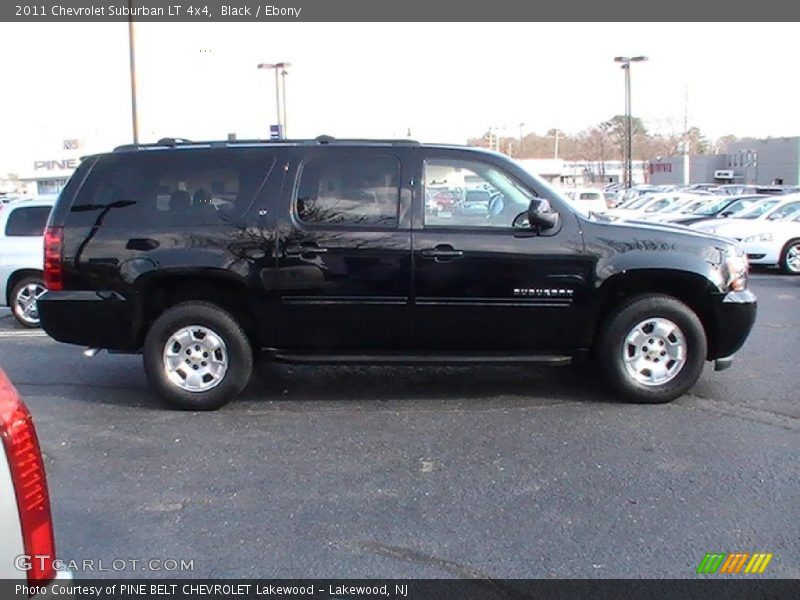 Black / Ebony 2011 Chevrolet Suburban LT 4x4
