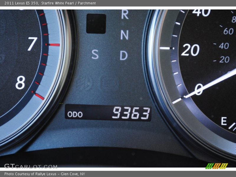Starfire White Pearl / Parchment 2011 Lexus ES 350