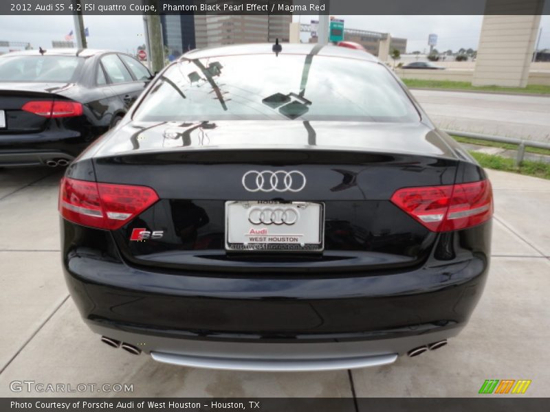 Phantom Black Pearl Effect / Magma Red 2012 Audi S5 4.2 FSI quattro Coupe