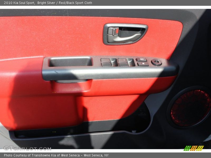 Bright Silver / Red/Black Sport Cloth 2010 Kia Soul Sport