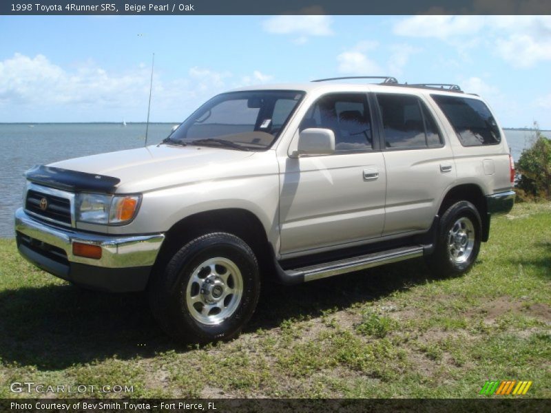 Beige Pearl / Oak 1998 Toyota 4Runner SR5