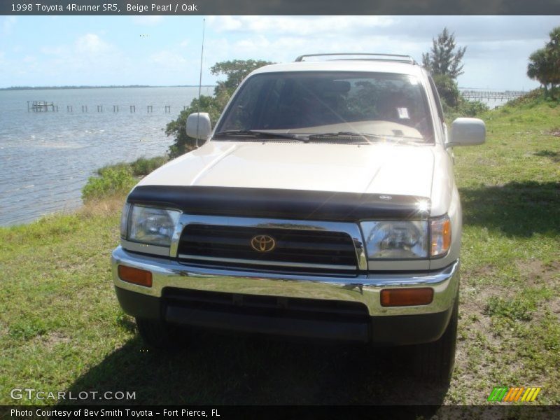 Beige Pearl / Oak 1998 Toyota 4Runner SR5