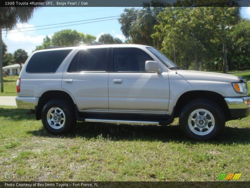 Beige Pearl / Oak 1998 Toyota 4Runner SR5