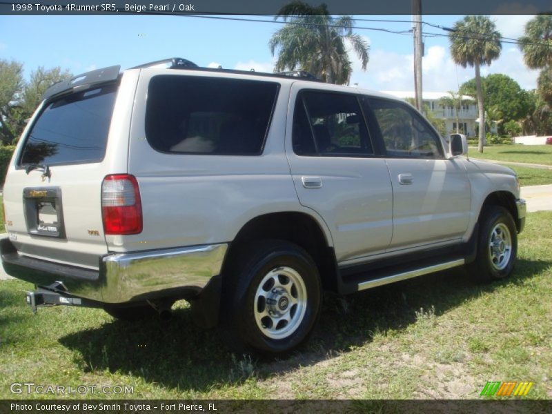 Beige Pearl / Oak 1998 Toyota 4Runner SR5