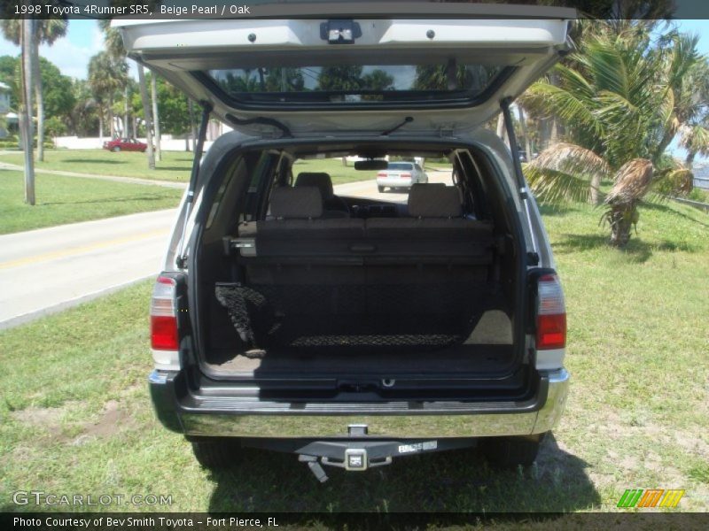 Beige Pearl / Oak 1998 Toyota 4Runner SR5