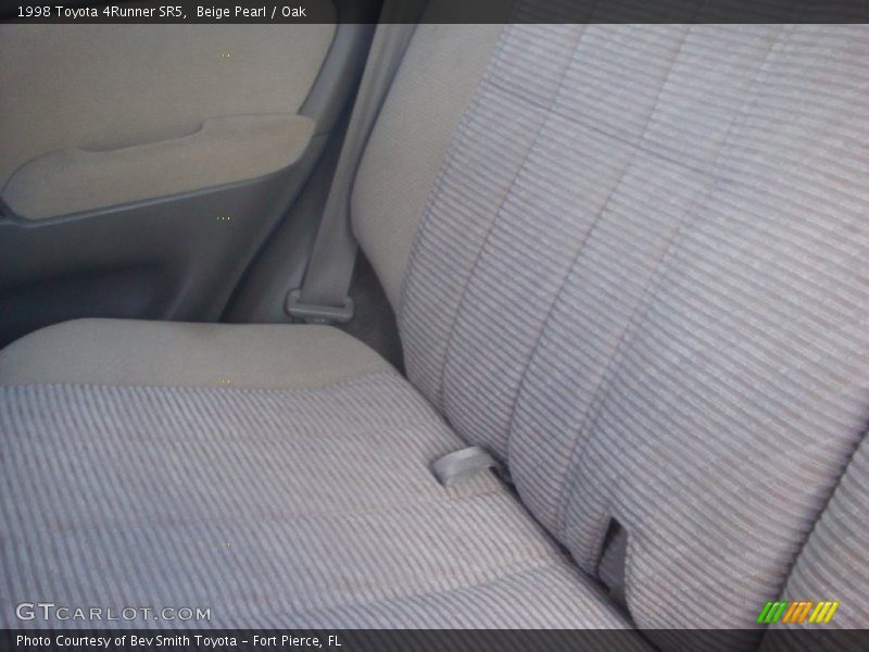 Beige Pearl / Oak 1998 Toyota 4Runner SR5