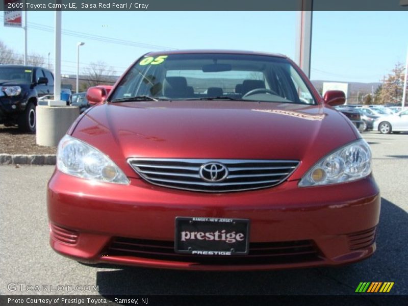 Salsa Red Pearl / Gray 2005 Toyota Camry LE