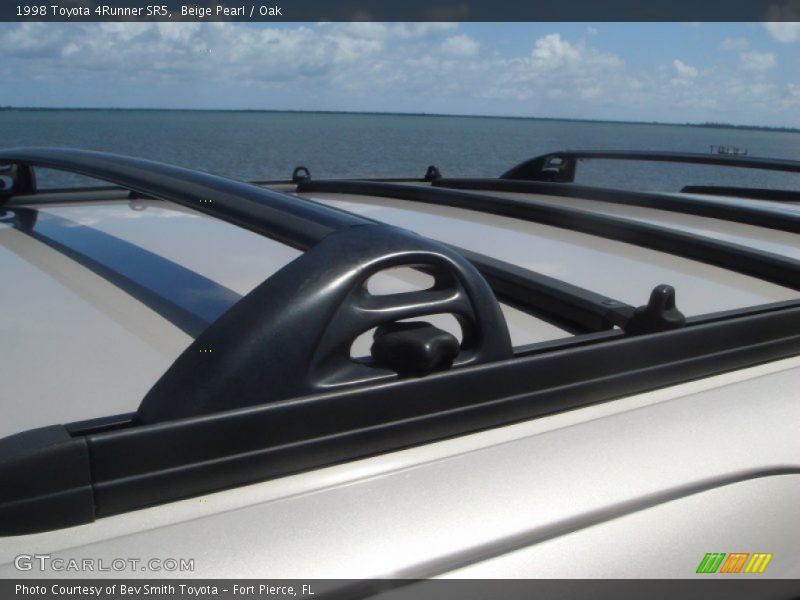 Beige Pearl / Oak 1998 Toyota 4Runner SR5