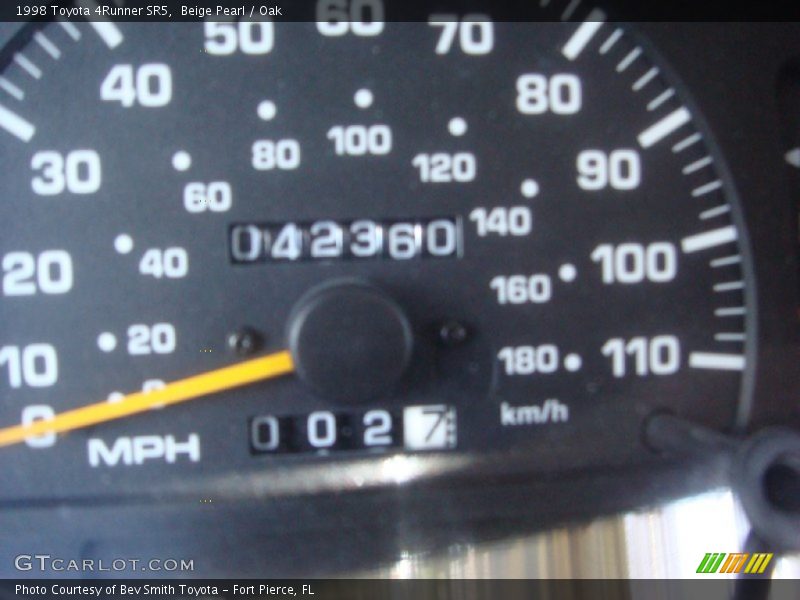 Beige Pearl / Oak 1998 Toyota 4Runner SR5