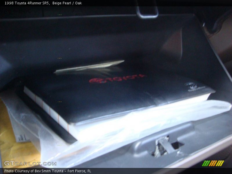 Beige Pearl / Oak 1998 Toyota 4Runner SR5