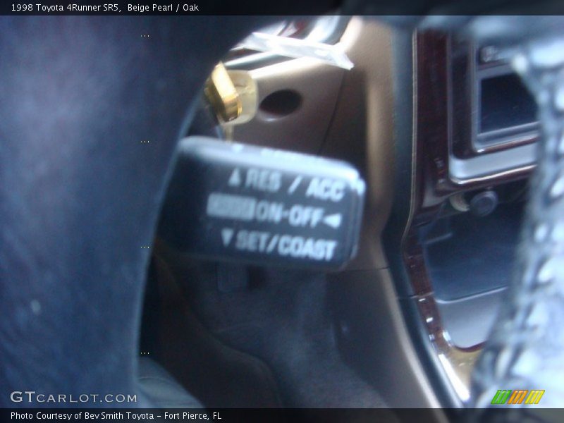 Beige Pearl / Oak 1998 Toyota 4Runner SR5
