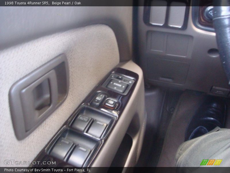 Beige Pearl / Oak 1998 Toyota 4Runner SR5