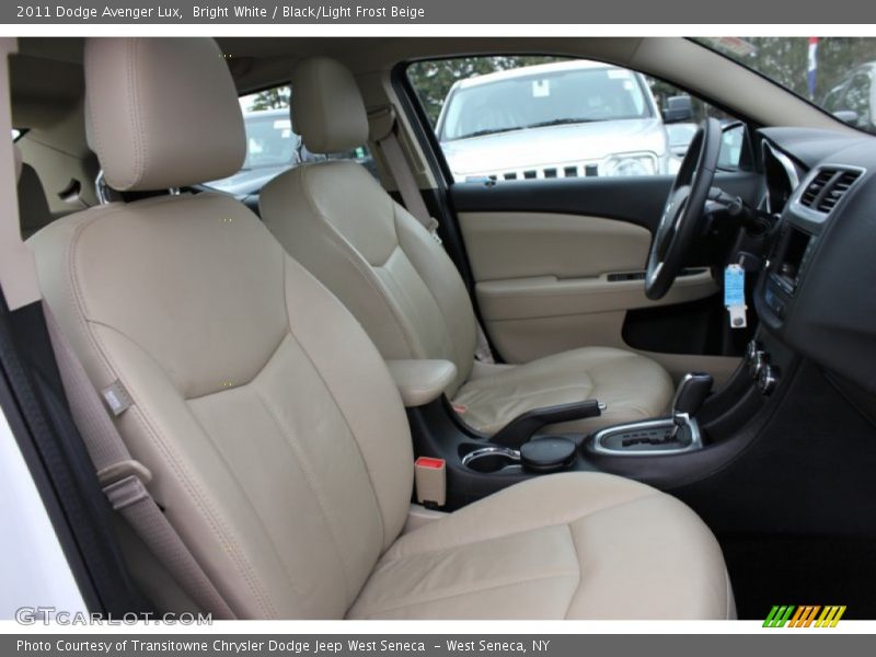Bright White / Black/Light Frost Beige 2011 Dodge Avenger Lux