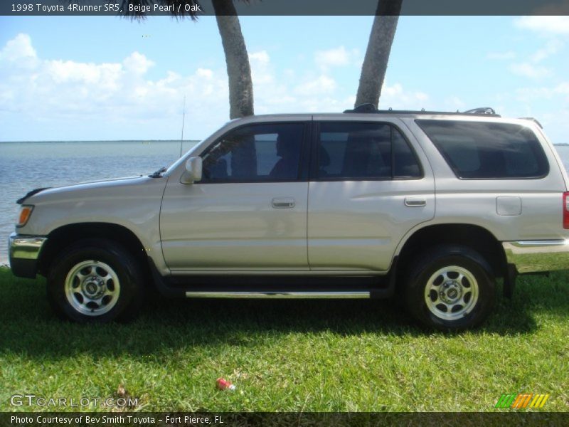 Beige Pearl / Oak 1998 Toyota 4Runner SR5
