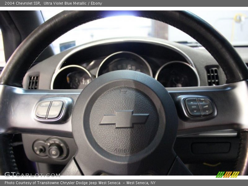 Ultra Violet Blue Metallic / Ebony 2004 Chevrolet SSR