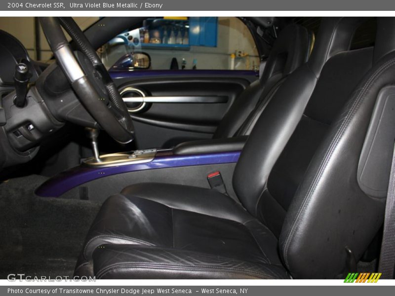Ultra Violet Blue Metallic / Ebony 2004 Chevrolet SSR