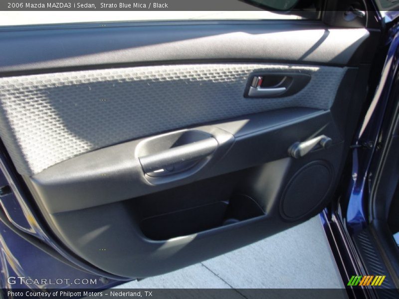 Strato Blue Mica / Black 2006 Mazda MAZDA3 i Sedan