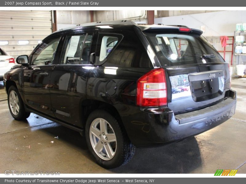 Black / Pastel Slate Gray 2007 Jeep Compass Sport