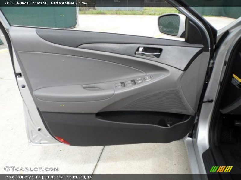 Radiant Silver / Gray 2011 Hyundai Sonata SE