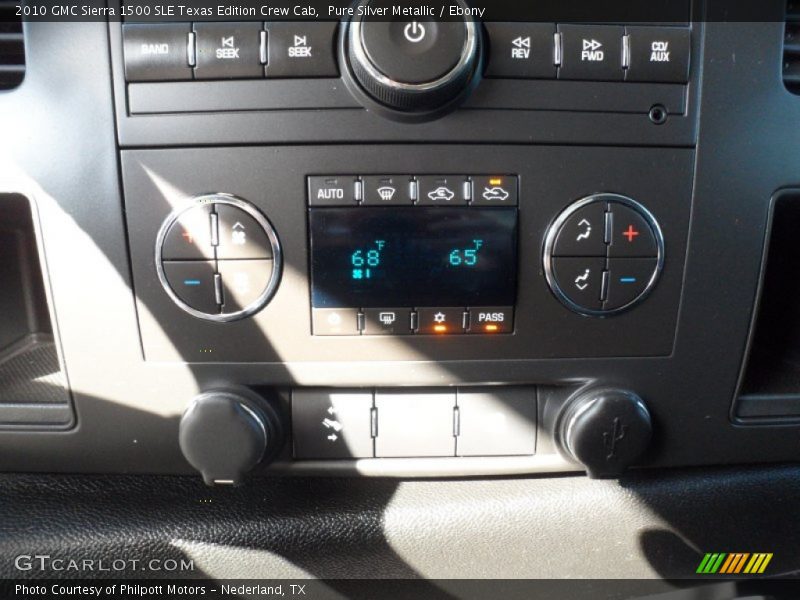 Pure Silver Metallic / Ebony 2010 GMC Sierra 1500 SLE Texas Edition Crew Cab