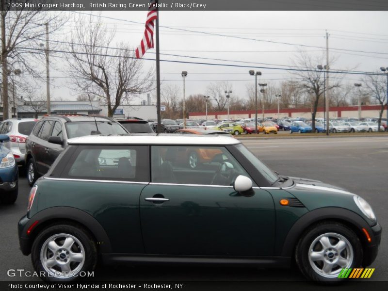 British Racing Green Metallic / Black/Grey 2009 Mini Cooper Hardtop