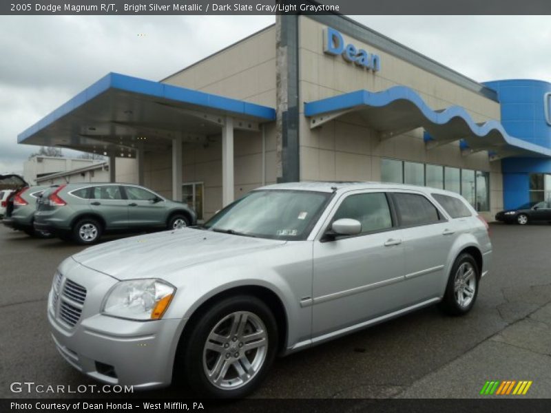 Bright Silver Metallic / Dark Slate Gray/Light Graystone 2005 Dodge Magnum R/T