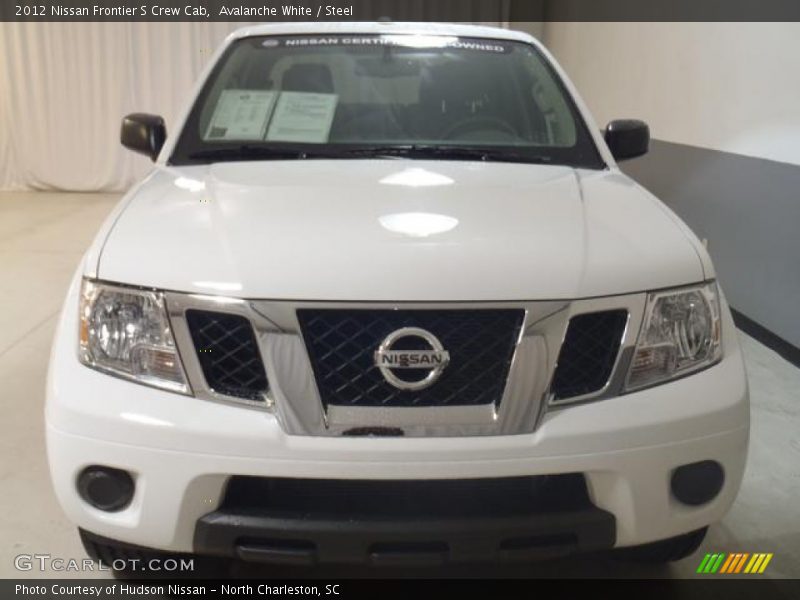 Avalanche White / Steel 2012 Nissan Frontier S Crew Cab