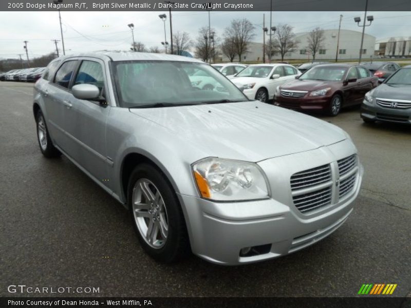 Bright Silver Metallic / Dark Slate Gray/Light Graystone 2005 Dodge Magnum R/T