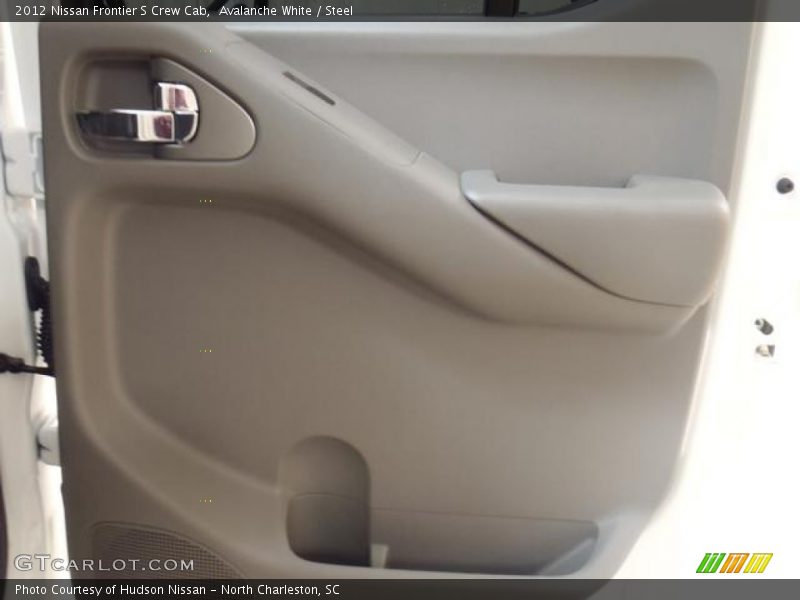Avalanche White / Steel 2012 Nissan Frontier S Crew Cab