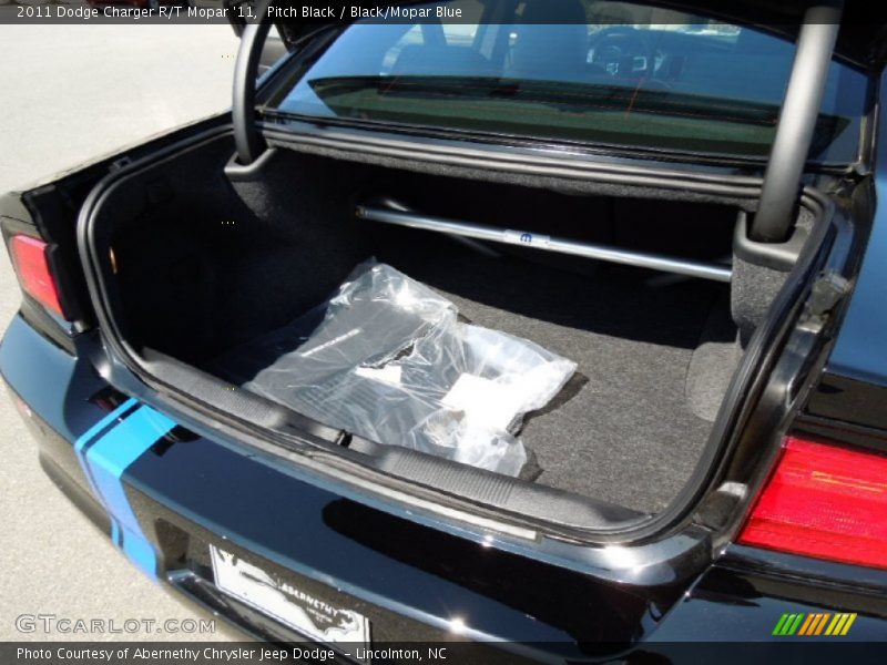 Pitch Black / Black/Mopar Blue 2011 Dodge Charger R/T Mopar '11