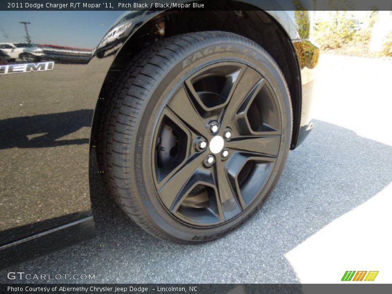  2011 Charger R/T Mopar '11 Wheel