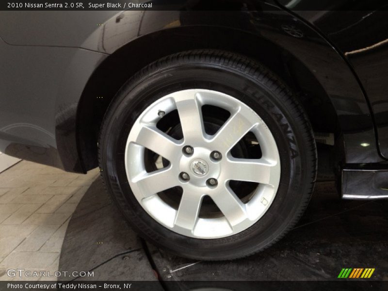 Super Black / Charcoal 2010 Nissan Sentra 2.0 SR