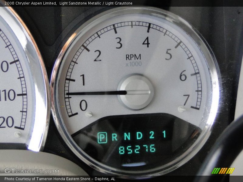 Light Sandstone Metallic / Light Graystone 2008 Chrysler Aspen Limited