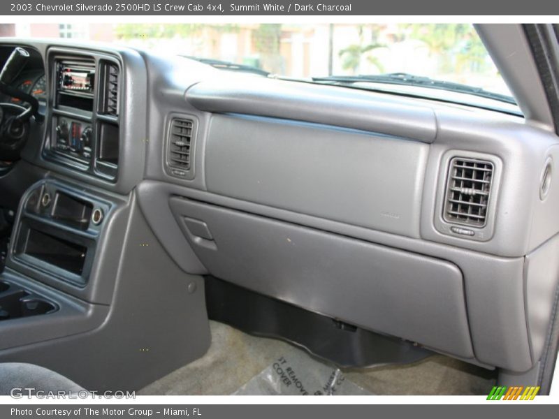 Summit White / Dark Charcoal 2003 Chevrolet Silverado 2500HD LS Crew Cab 4x4